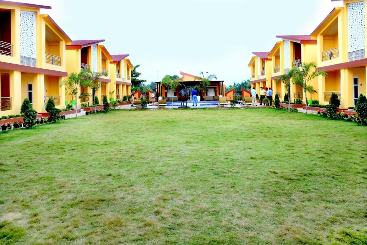 Tampara Resort Chatrapur Exterior photo